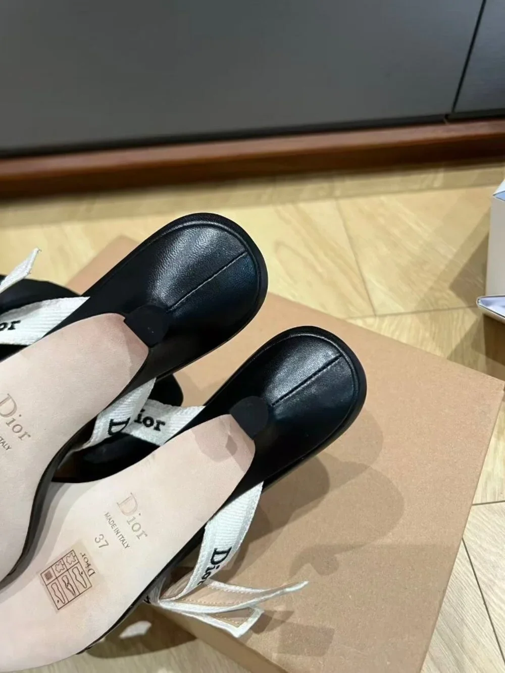 Dior Black Leather Logo Ribbon Bow Kitten Heel Thong Mule Sandals